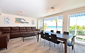 Gr Luxury Apartment First Line Beach